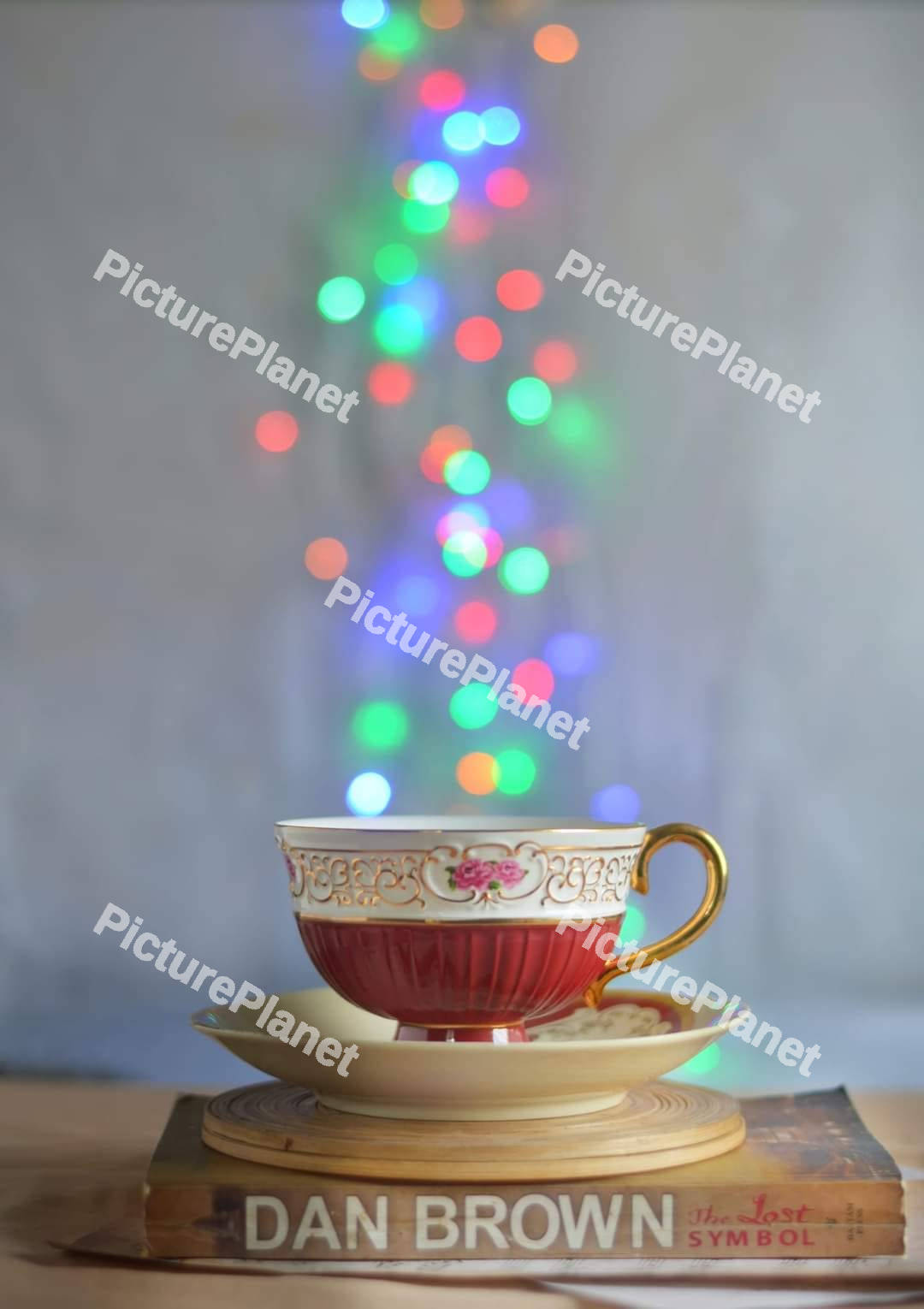A red and white tea cup